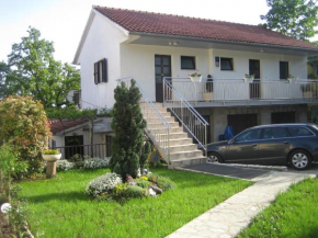 Family friendly apartments with a swimming pool Matulji, Opatija - 17534